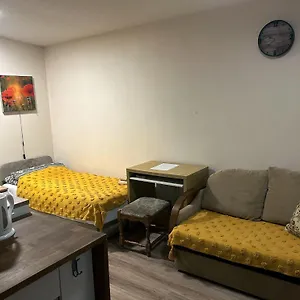Apartament Nowoczesne Z Ogrodem I Parkingiem, Poznań